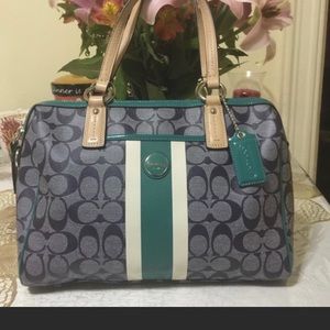Stylish Coach Handbag